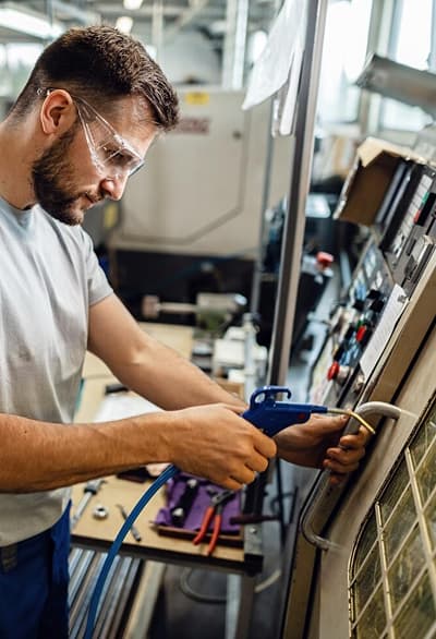 a man wear a googles and working
