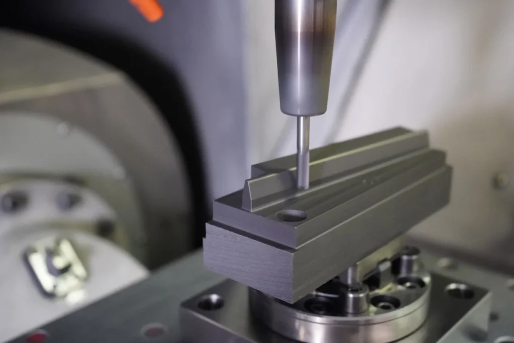 Banner image featuring diamond cutting tools used in high-precision industrial machining processes